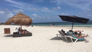 Puerto Morelos Beach