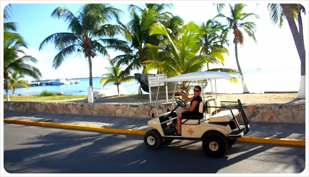 How to get around Isla Mujeres